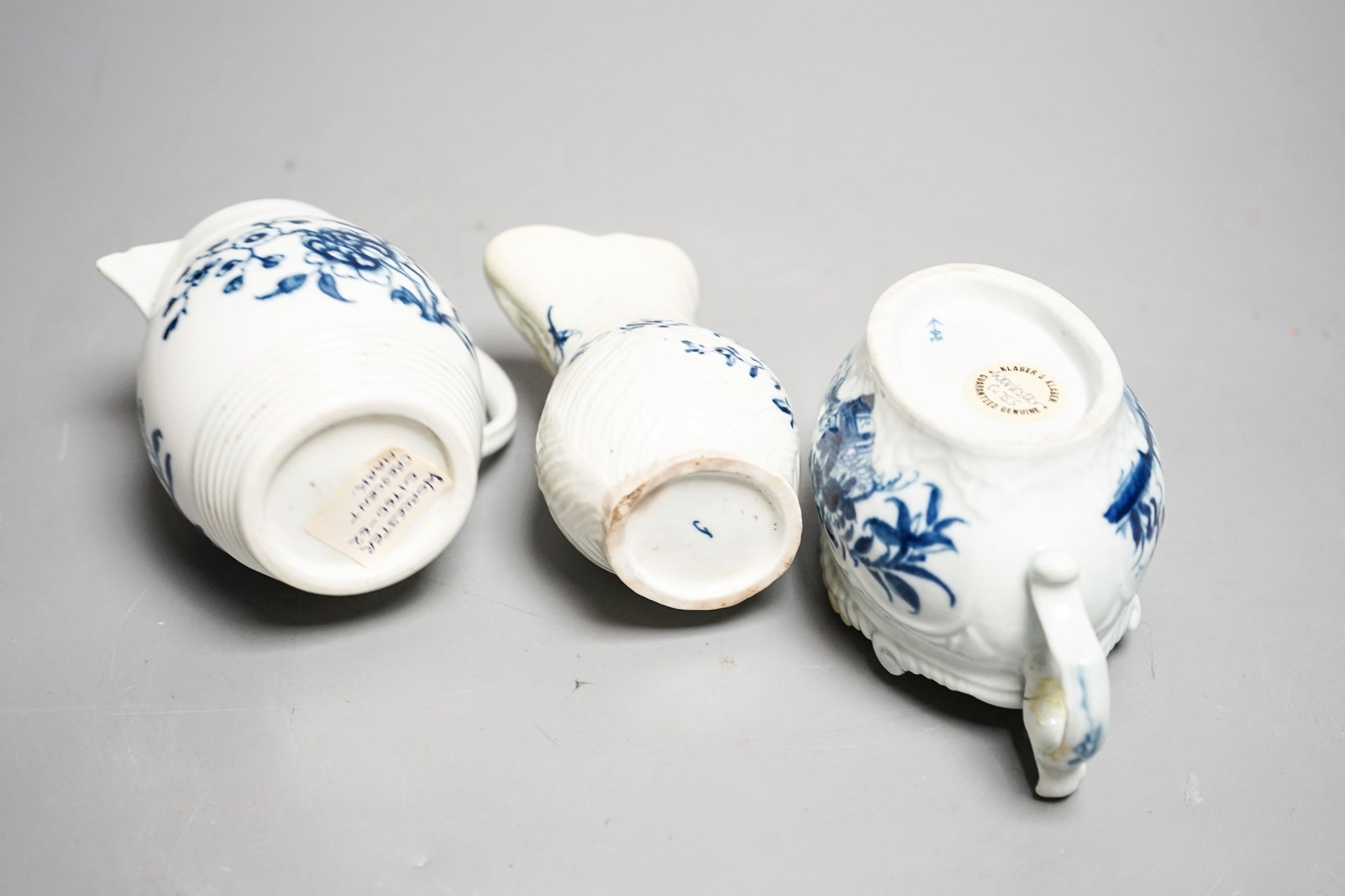 A Worcester blue and white sauceboat, sparrow beak milk jug and a Mansfield pattern milk jug, tallest 9 cm